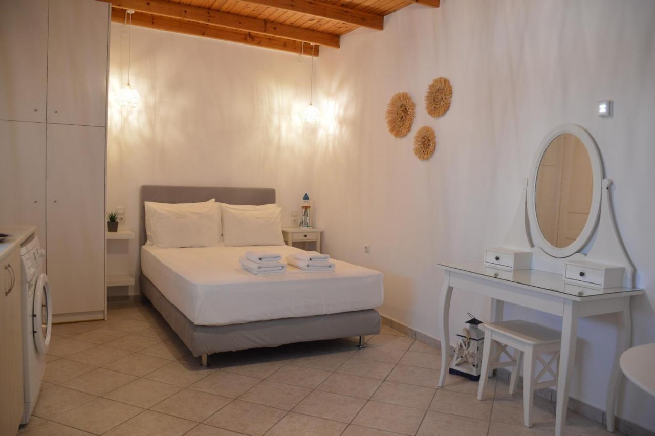 Cute Studio In Milos トリピティ エクステリア 写真