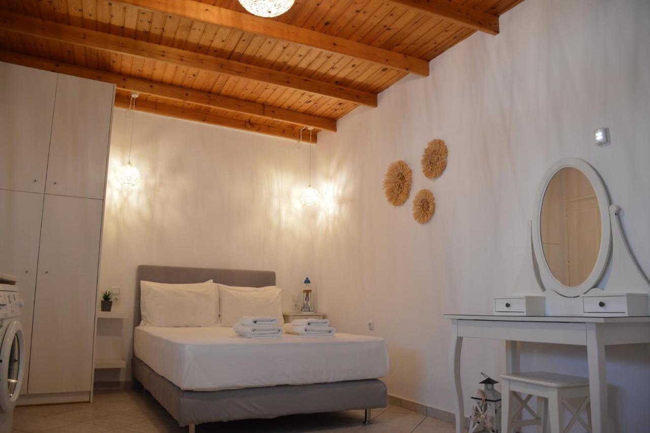 Cute Studio In Milos トリピティ エクステリア 写真
